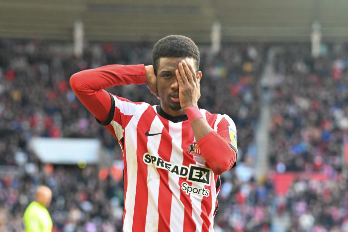 Amad Diallo celebrates Sunderland goal against Millwall